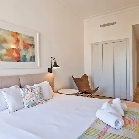 Apartment Unique 2 Bdr Apt Sea View Baixa Alfama D Lisbon