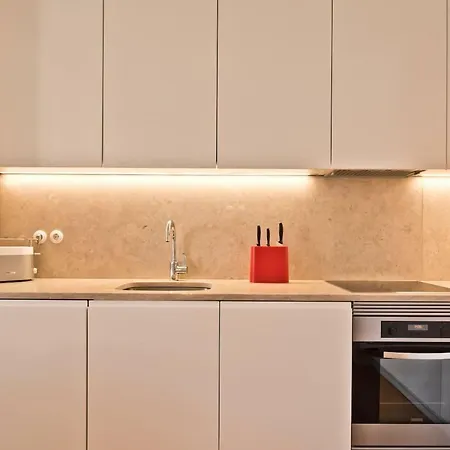 Unique 2 Bdr Apt Sea View Baixa Alfama D
