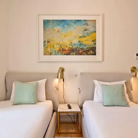 Unique 2 Bdr Apt Sea View Baixa Alfama D Apartment *